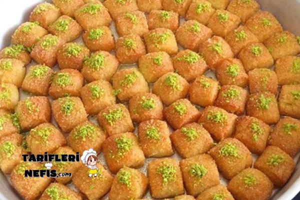Lokmalık İrmik Tatlısı Tarifi