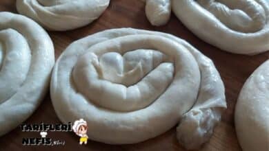 Çıtır Çıtır Gerçek El Açması Börek Tarifi