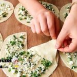 Çıtır Çıtır Üçgen Peynirli Börek Tarifi