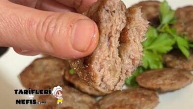 Dağılmadan Pişen Sulu Sulu Anne Köftesi Tarifi