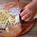 Fırında Tavuklu Erişte Tarifi