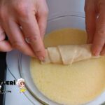 Hazır Yufkadan Özel Soslu Börek Tarifi