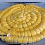 Kolay Ve Lezzetli Peynirli Çörek Tarifi