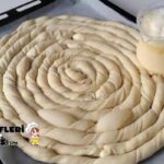 Peynirli El Açması Börek Tarifi