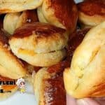Kat Kat Kaşarlı Poğaça Tarifi