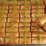 Tahinli Cevizli Rulo Baklava Tarifi