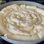 Tavada Peynirli Börek Tarifi