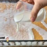 Çilek Soslu Trileçe Tarifi