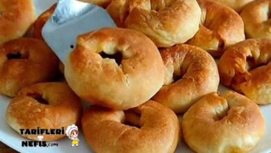 El Açması Kıymalı Börek Tarifi