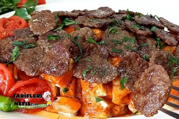 Pideli Soslu Köfte Tarifi