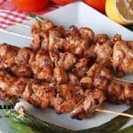 Tavada Mangal Tadında Tavuk Şiş
