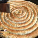 Ispanaklı El Açması Börek Tarifi