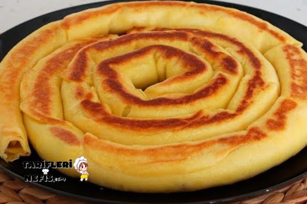Lezzetli Tava Böreği Tarifi