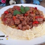 Patates Püresi Yatağında Et Sote
