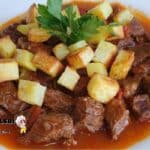 Tas Kebabı (Lokanta Usulü )(videolu)