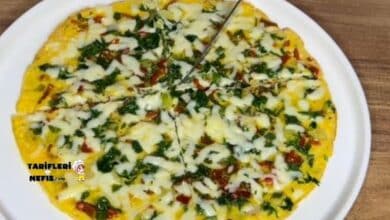10 Dakikada Sebzeli Kaşarlı Omlet