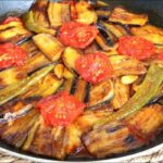Az Yağlı Domatesli Patlıcan Kızartması Tarifi