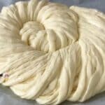 Kat Kat Yumuşacık Çörek Tarifi