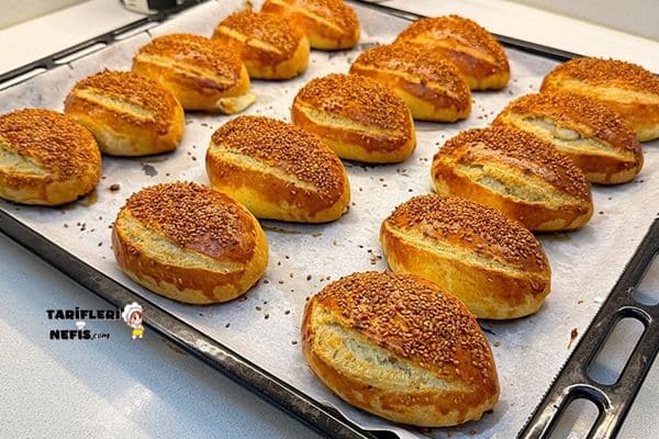 Mayasız Ağızda Eriyen Yumuşacık Poğaça Tarifi