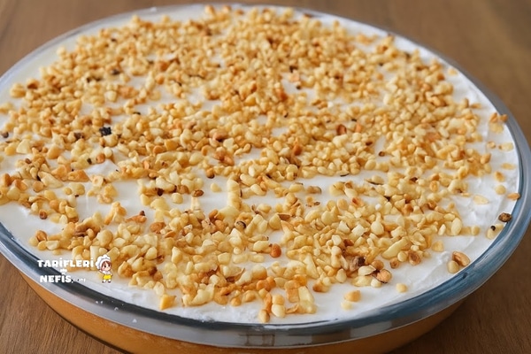 Nefis Sütlü Şerbetli Kek