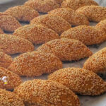 Sıvıyağlı susamlı kuru meyveli kurabiye