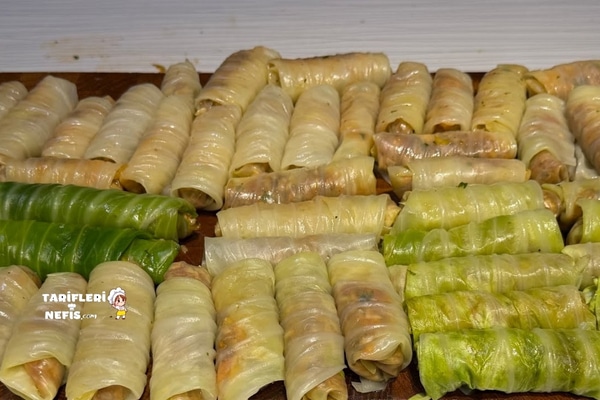 Lokanta usulü kıymalı lahana sarma tarifi